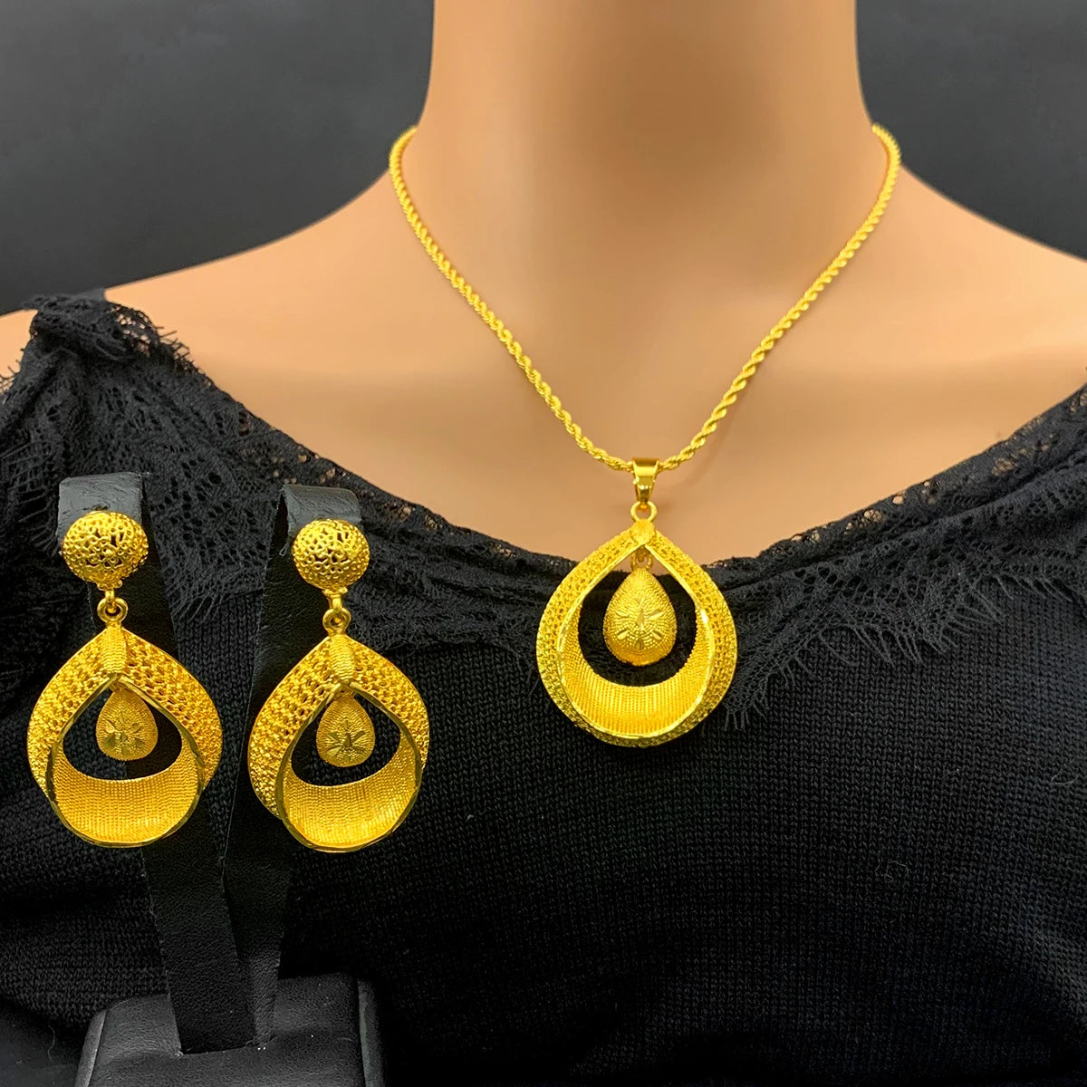 24K Gold Plated Necklace & Earrings Set – Women's Bridal Jewelry